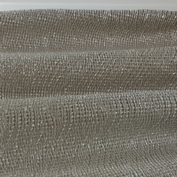 Worthington size medium gold metallic sleeveless racerback style blouse zip back - Picture 3 of 7